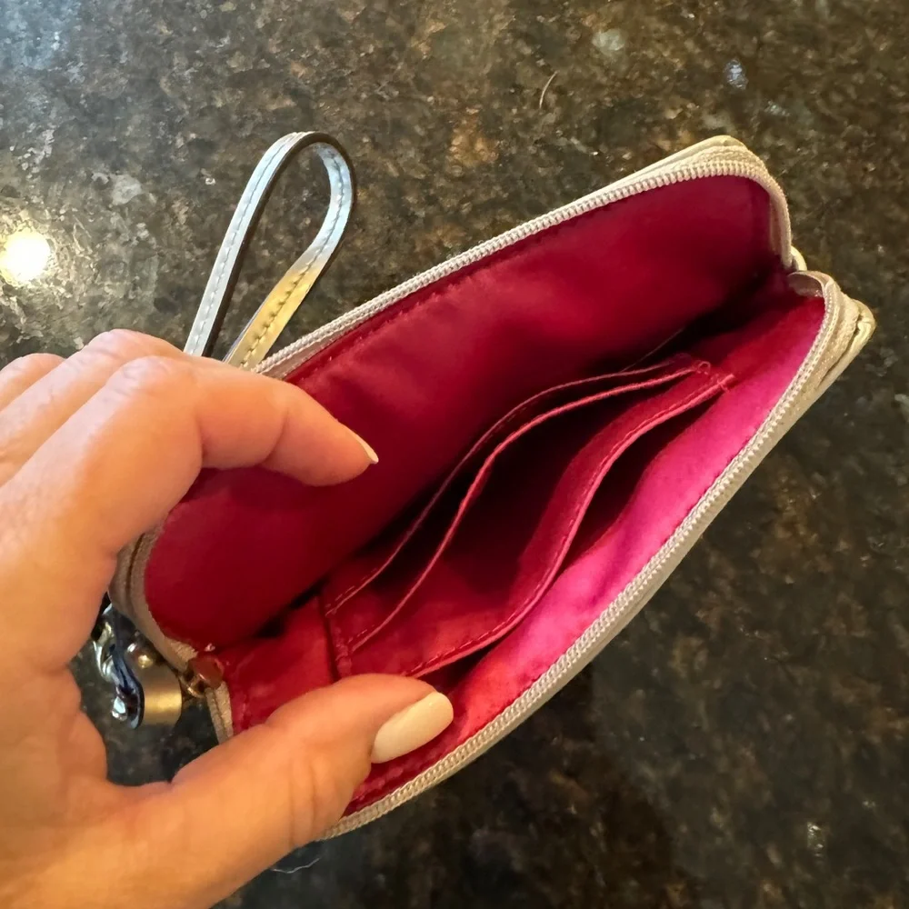 COACH Wristlet EUC - Picture 2 of 5